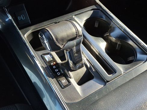 Certified 2023 Ford F150 XLT w/ Equipment Group 302A High image 15