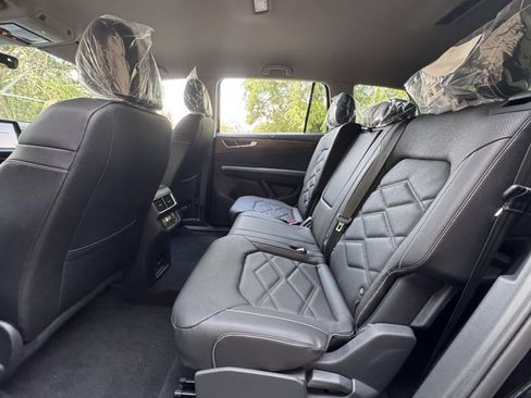 New 2026 Volkswagen Atlas SE AWD/4WD image 17