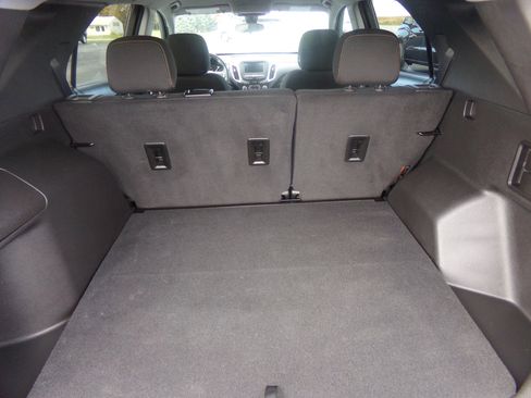 Used 2022 Chevrolet Equinox LT image 22