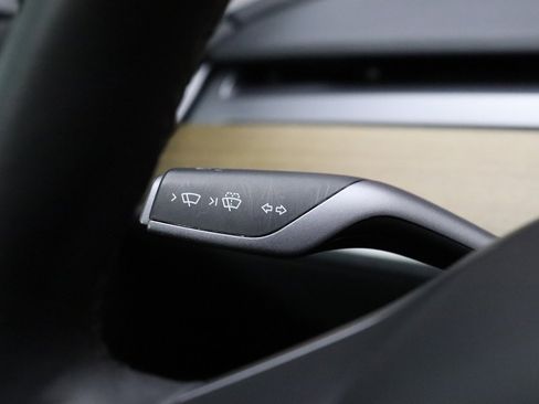 Used 2023 Tesla Model 3 Standard Range RWD image 42