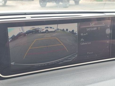 Used 2019 Lexus RX 450hL Premium w/ Premium Package AWD/4WD image 26