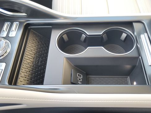 New 2026 Lincoln Nautilus Reserve image 26