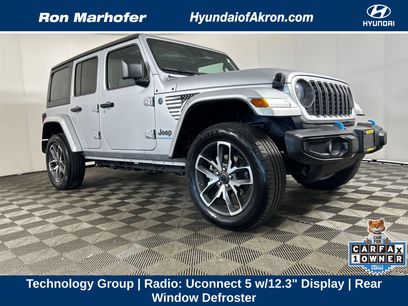 Used 2024 Jeep Wrangler Unlimited w/ Technology Group