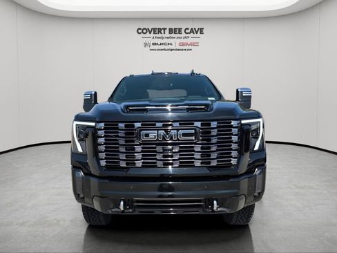 Certified 2025 GMC Sierra 2500 Denali Ultimate image 2