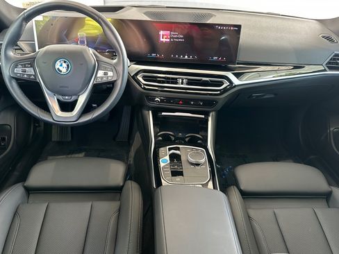 Used 2024 BMW i4 eDrive40 w/ Premium Package RWD image 17