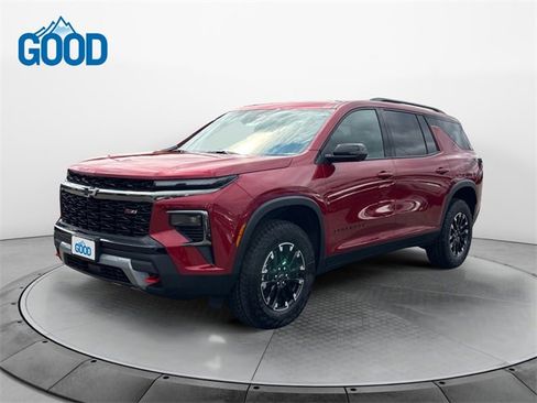 New 2026 Chevrolet Traverse Z71 w/ Enhanced Driving Package image 1