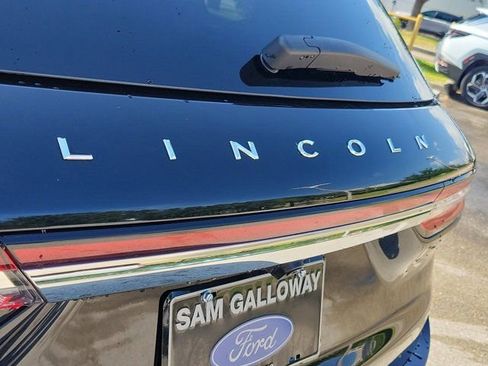 Certified 2020 Lincoln Corsair FWD w/ Equipment Group 101A image 11