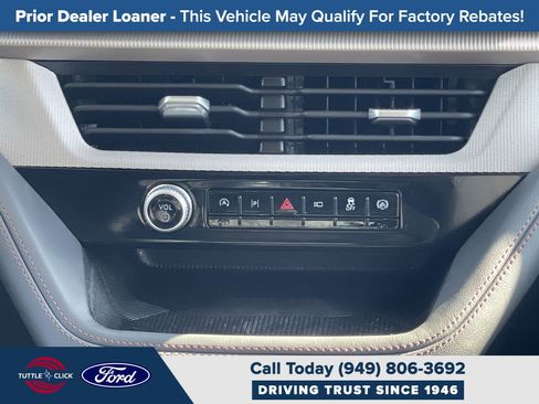 Used 2026 Ford Explorer Active image 13