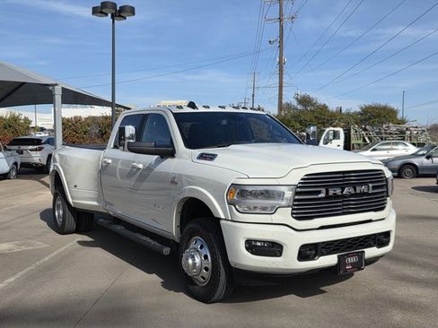 Used 2020 RAM 3500 Laramie image 3
