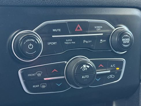 Used 2019 Dodge Charger GT RWD image 21