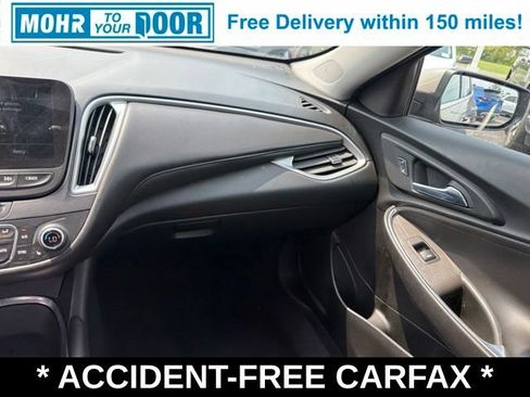 Used 2022 Chevrolet Malibu LT w/ Leather Package FWD image 32