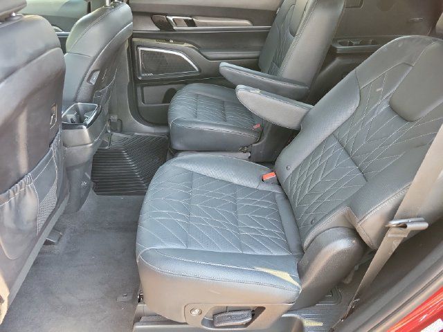 Used 2023 Kia Telluride SX X-Line AWD/4WD image 17