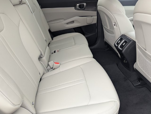 Certified 2026 Kia Sorento S FWD image 13