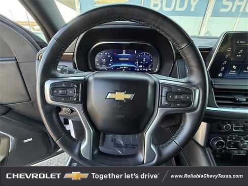 Used 2023 Chevrolet Suburban Premier image 14