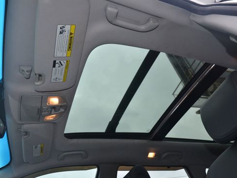 Used 2017 Hyundai Santa Fe Limited image 27