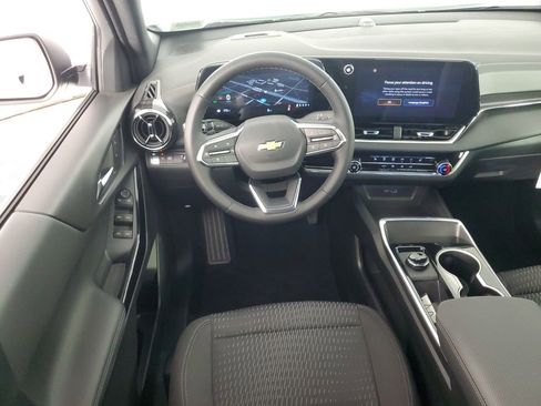 New 2026 Chevrolet Equinox LT image 14