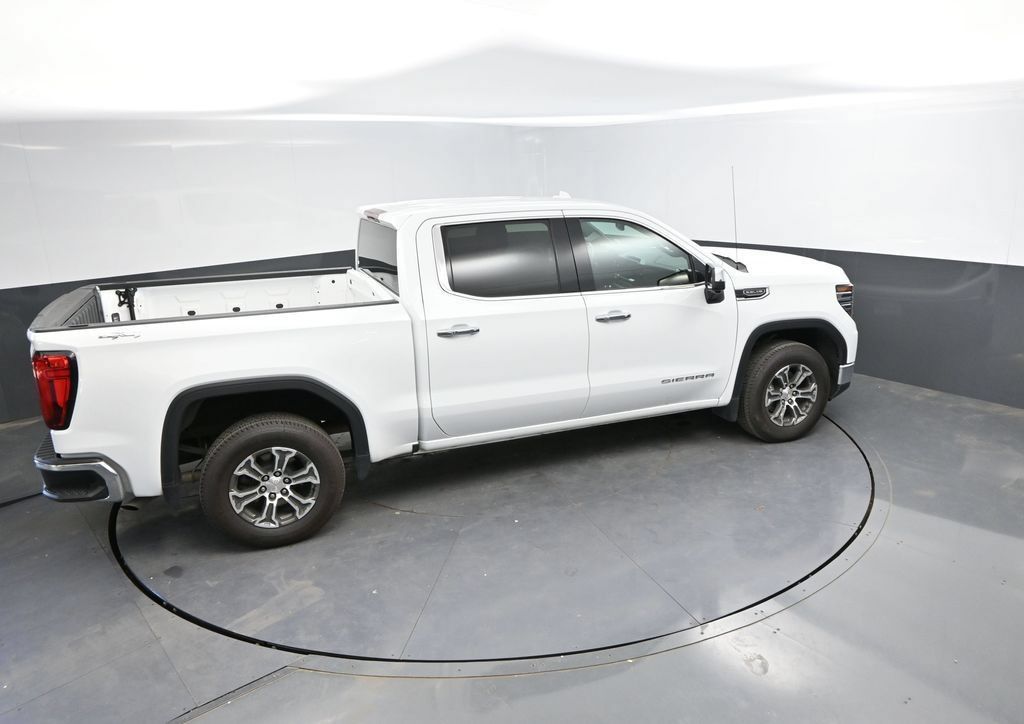 Used 2024 GMC Sierra 1500 SLT AWD/4WD image 33