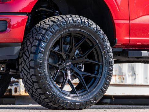 New 2025 Ford F150 Lariat w/ Equipment Group 501A Mid image 40