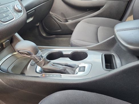 Used 2024 Chevrolet Malibu LT image 20