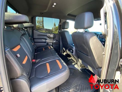 Used 2020 GMC Sierra 1500 AT4 w/ AT4 Premium Package AWD/4WD image 21