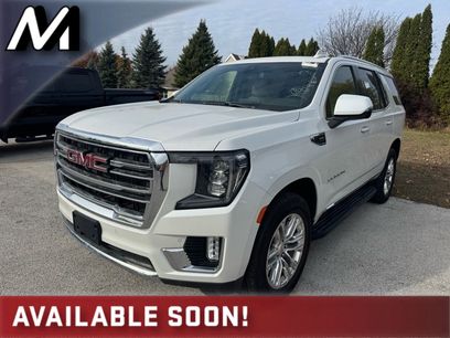 Used 2022 GMC Yukon SLT w/ SLT Premium Package