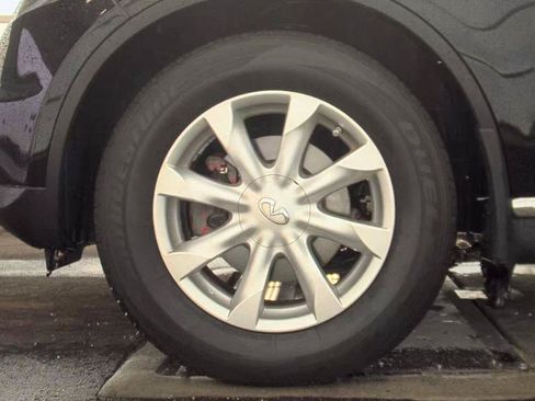 Used 2006 INFINITI FX35 2WD w/ (G02) Touring Pkg image 7