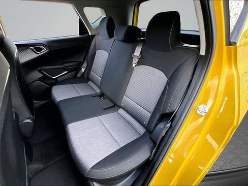 Used 2020 Kia Soul S FWD image 20