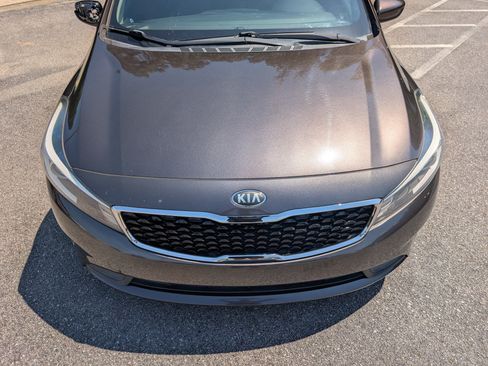 Used 2018 Kia Forte LX FWD image 10