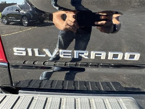Certified 2023 Chevrolet Silverado 2500 Custom image 31