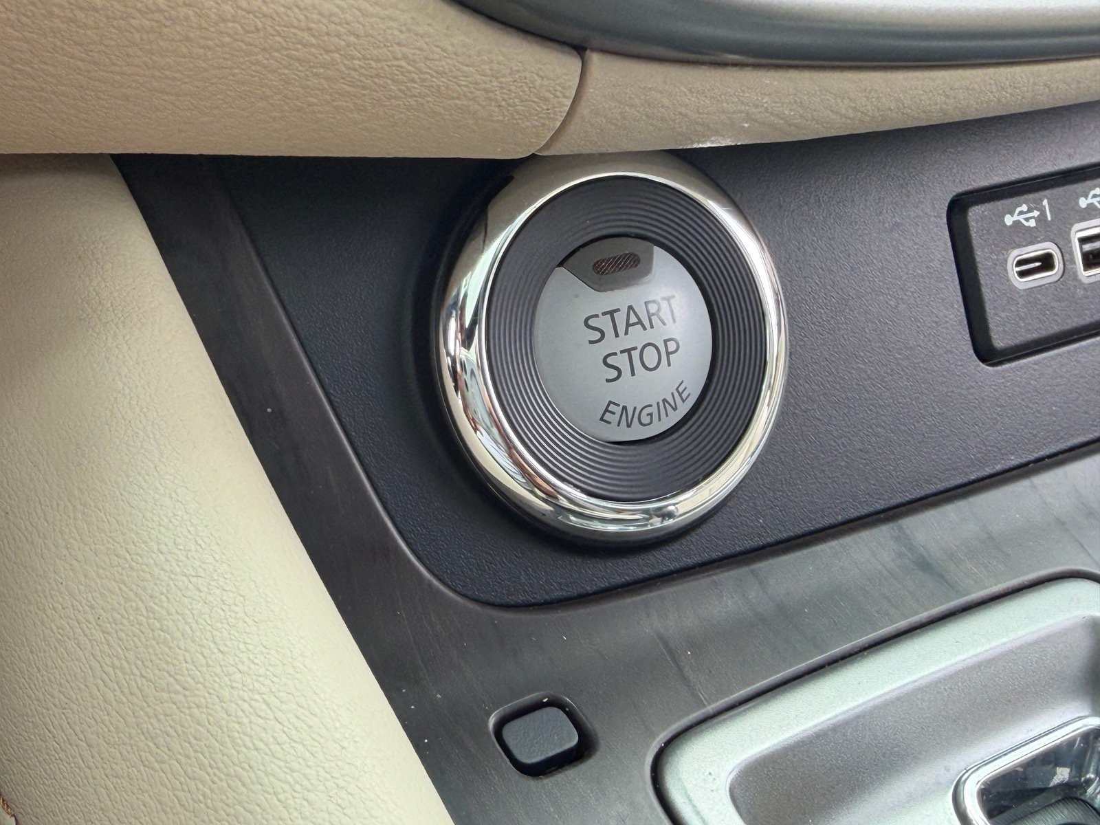 Certified 2023 Nissan Murano Platinum w/ Cargo Package AWD/4WD image 26