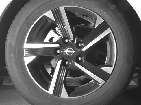 Used 2025 Nissan Sentra SV FWD image 18