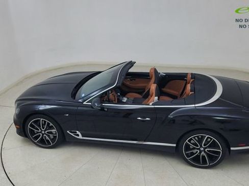 Used 2022 Bentley Continental GT AWD/4WD image 86