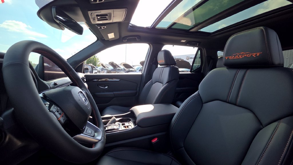 New 2026 Honda Pilot TrailSport image 22