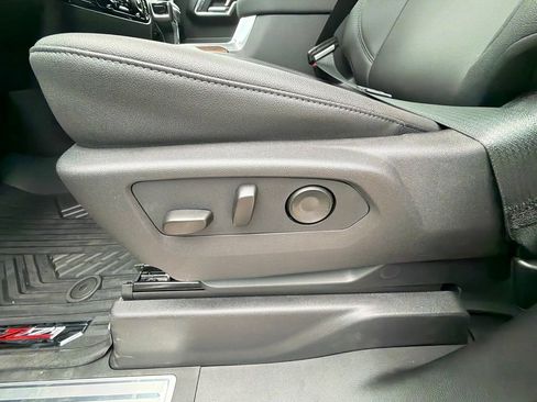 New 2026 Chevrolet Silverado 1500 RST AWD/4WD image 22