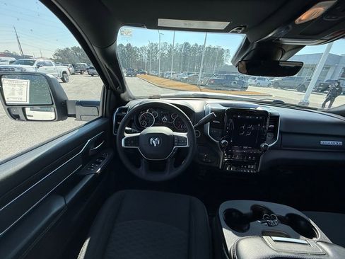 Used 2025 RAM 2500 Big Horn image 13