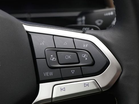 Used 2025 Volkswagen Atlas SE AWD/4WD image 20