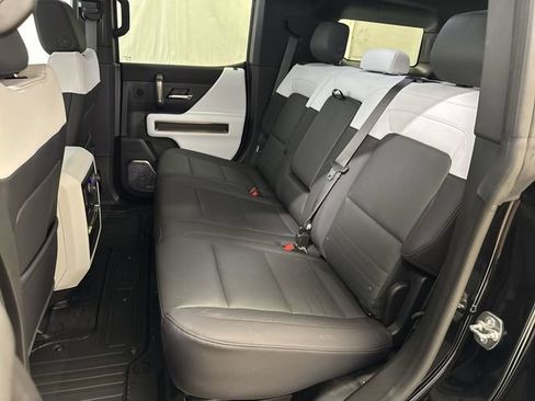 Certified 2025 GMC Hummer EV 3X AWD/4WD image 13