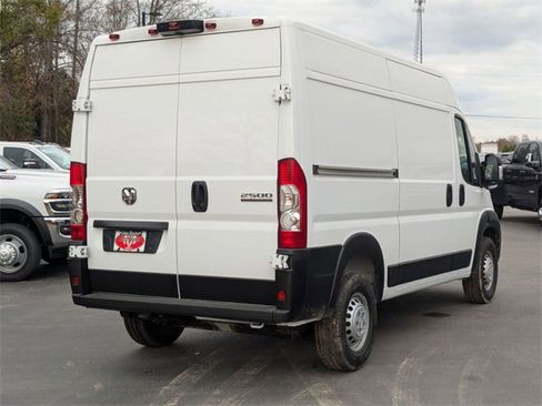 New 2026 RAM ProMaster 2500 w/ Power Group image 7