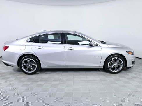 Used 2020 Chevrolet Malibu LT FWD image 25