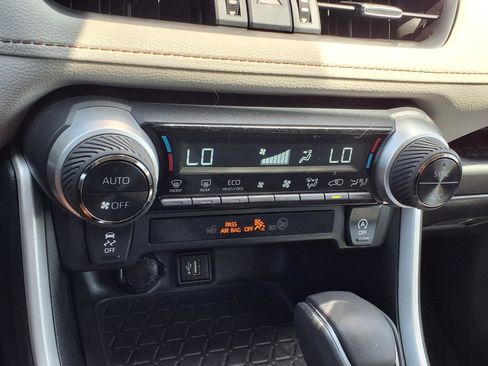 Used 2024 Toyota RAV4 XLE Premium FWD image 17
