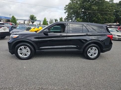 Used 2023 Ford Explorer 4WD w/ Class IV Trailer Tow Package image 5