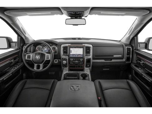Used 2015 RAM 1500 Laramie w/ Convenience Group AWD/4WD image 8