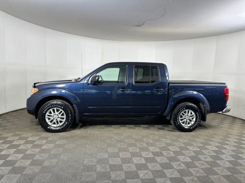 Used 2019 Nissan Frontier SV w/ Value Truck Package image 6