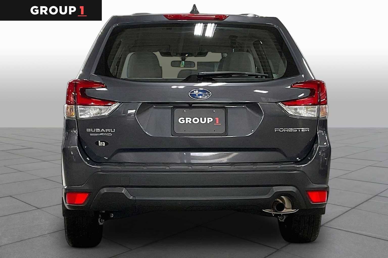Used 2022 Subaru Forester AWD/4WD image 5