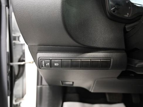 Used 2023 Toyota Corolla LE FWD image 21