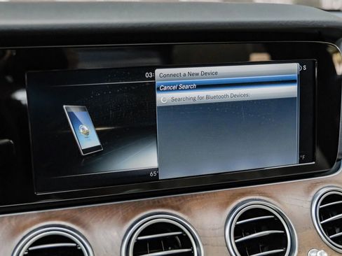 Used 2017 Mercedes-Benz E 300 image 30