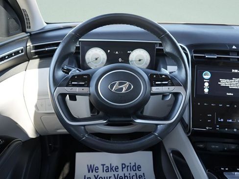 Used 2022 Hyundai Tucson Limited AWD/4WD image 18
