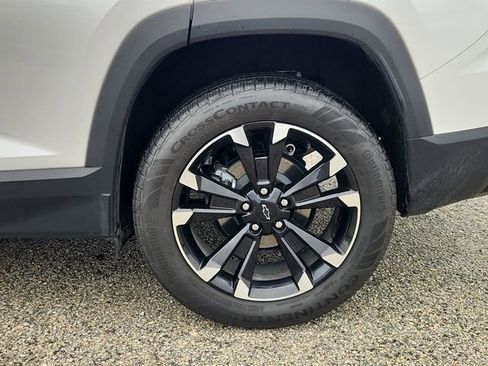 Used 2025 Chevrolet Equinox RS w/ Safety and Technology Package FWD image 33