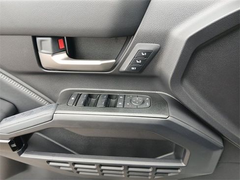 Used 2026 Toyota 4Runner Limited image 17