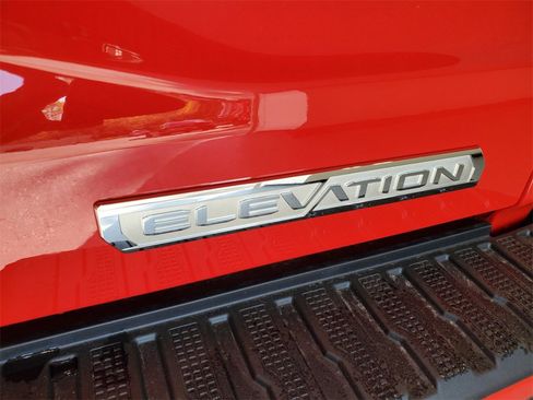 New 2026 GMC Sierra 1500 Elevation image 29